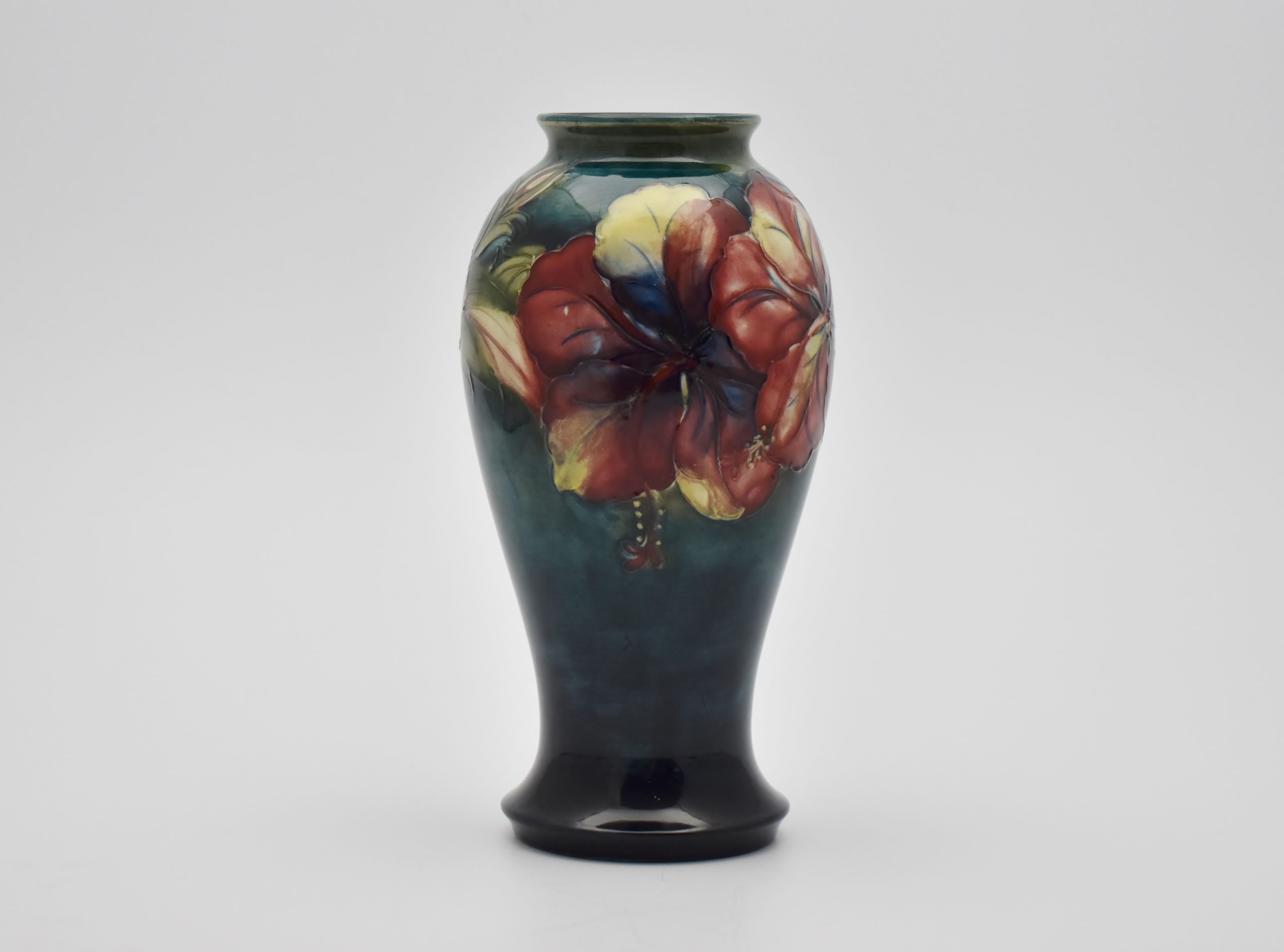 Walter Moorcroft 'Hibiscus' vase. - Image 3