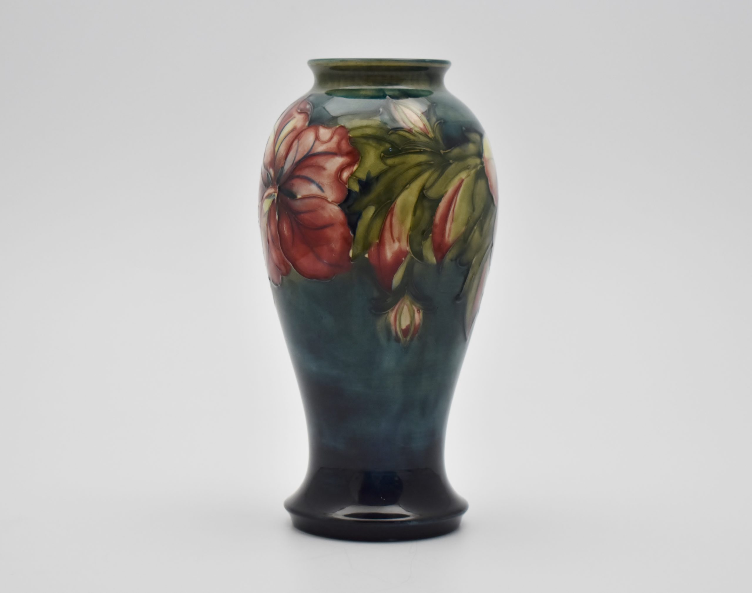 Walter Moorcroft 'Hibiscus' vase. - Image 5