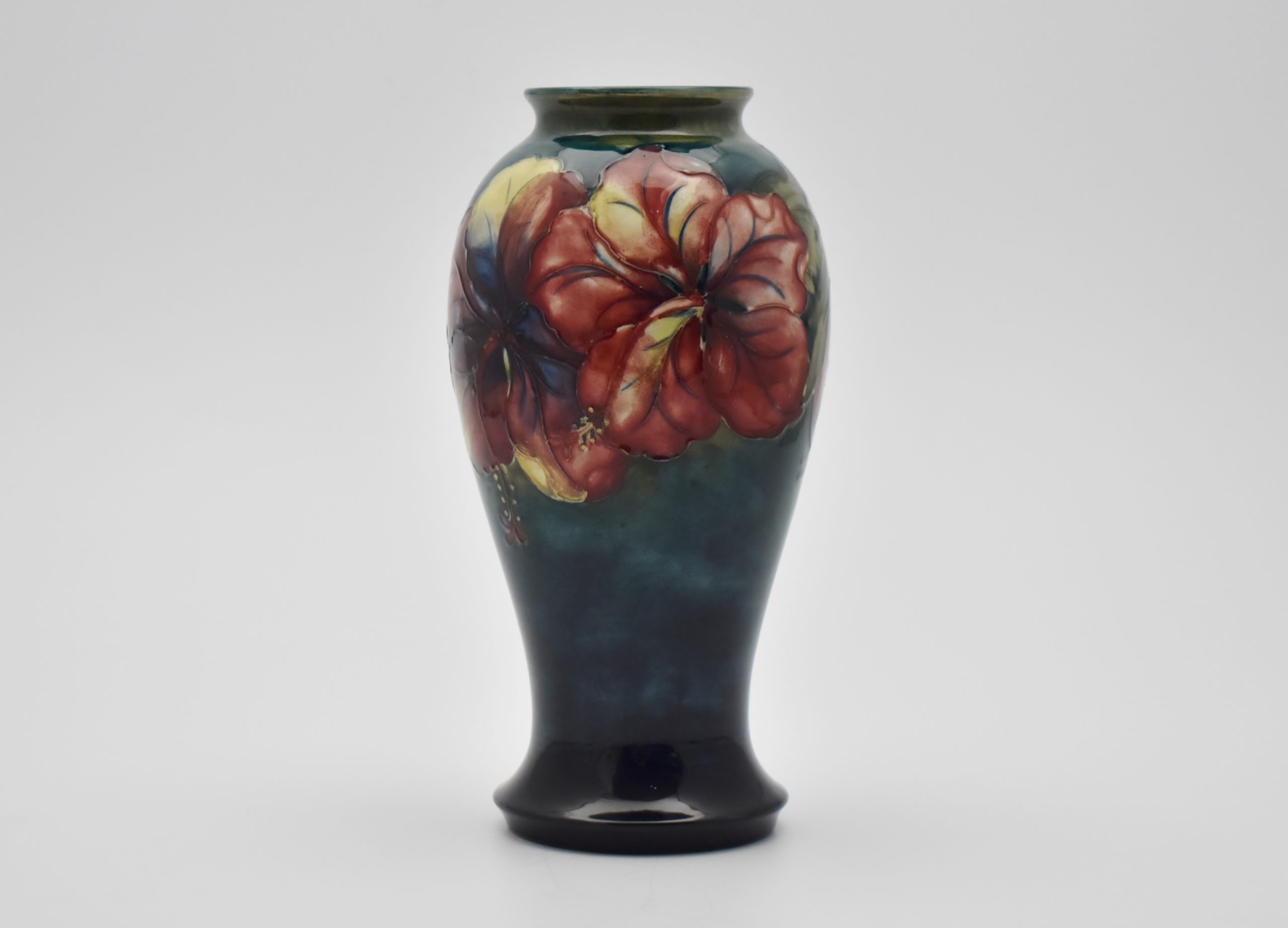Walter Moorcroft 'Hibiscus' vase. - Image 6