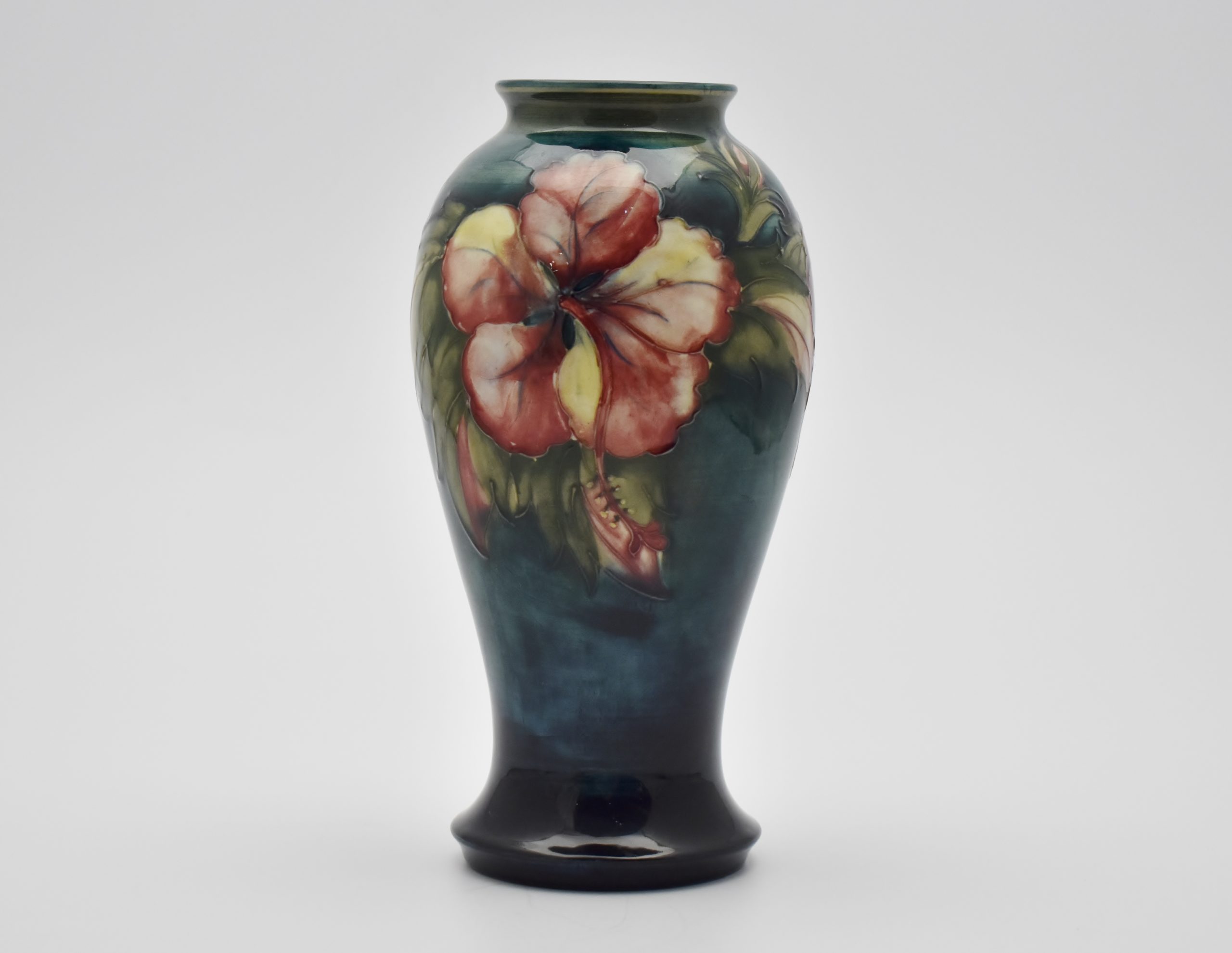 Walter Moorcroft 'Hibiscus' vase. - Image 8