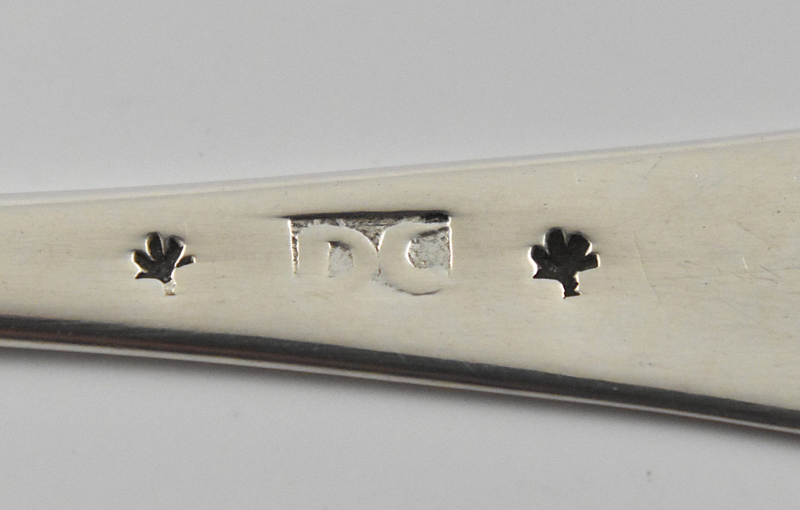 Cape silver Lemoen Lepel (Orange spoon) probably by Daniel Collinet, circa 1810- 1825 (newly recorded makers mark). - Image 4