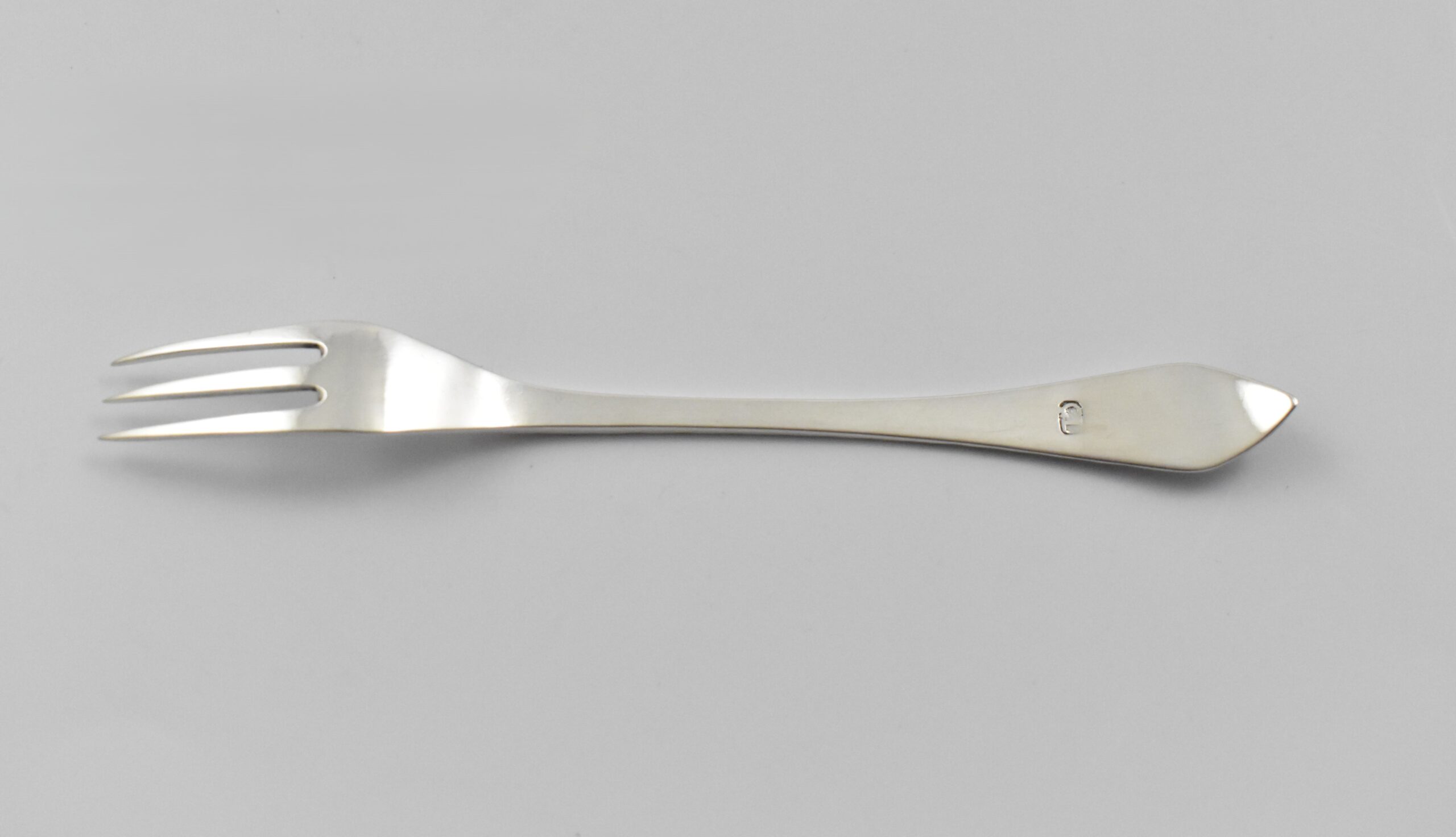 Cape silver Konvyt Fork by Gerhardus Lotter, circa 1800- 1824. - Image 3