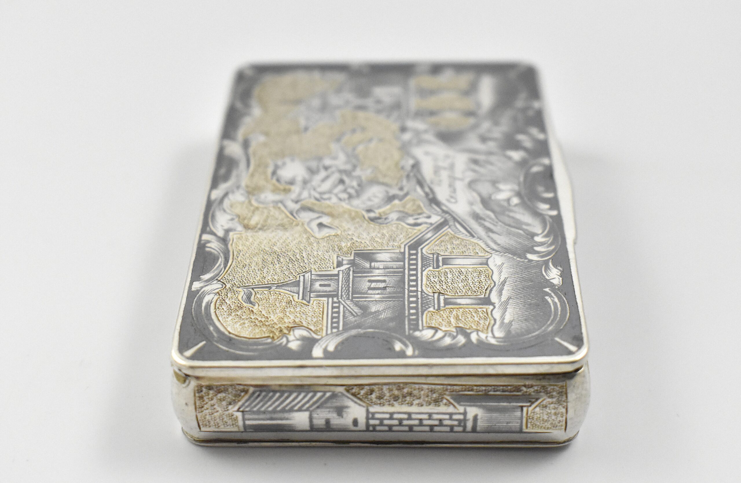 Russian ‘84’ silver and niello snuff box with a view of the monument to Peter the Great in St. Petersburg marked for Moscow 1826 by Ivan Kaltikov (1820- 1834) and with assay Master mark for Nicholai Bubrovin (1822- 1855) - Image 7