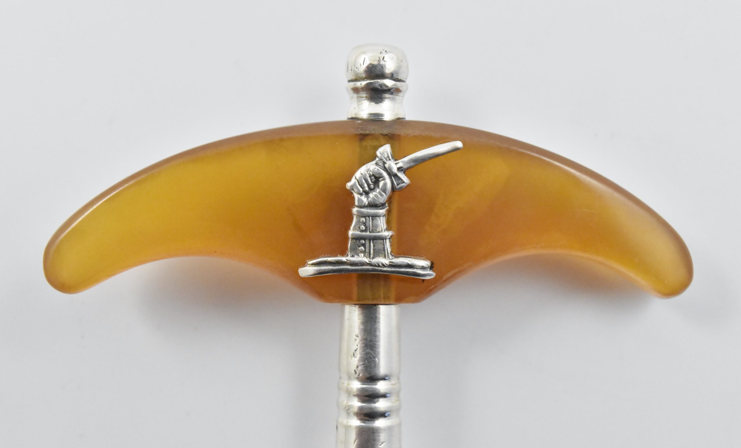 A late 18th century silver straight pull corkscrew with a blonde tortoiseshell handle. - Image 8