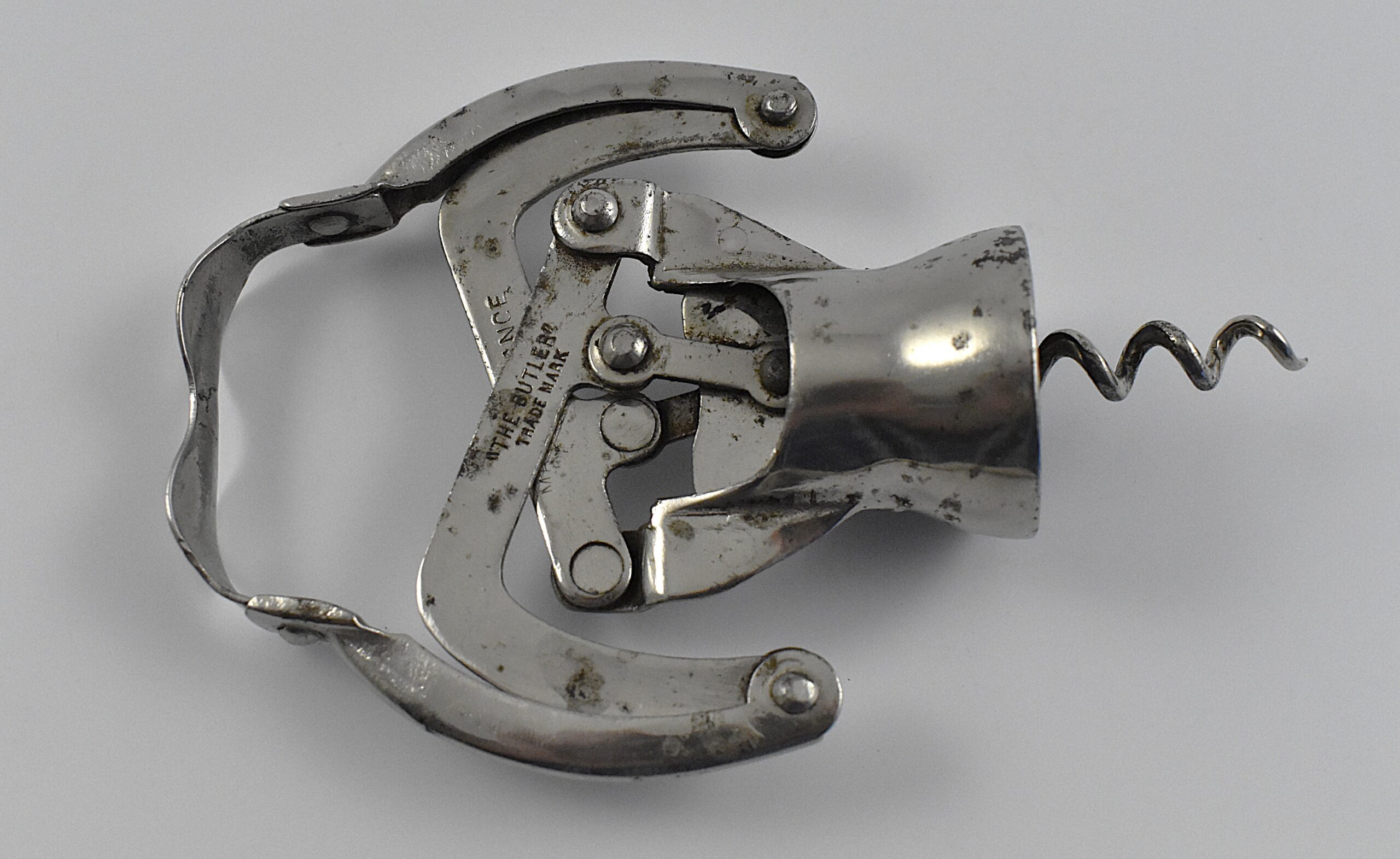 A French chrome plated corkscrew marked “THE BUTLER”, TRADE MARK, MADE IN FRANCE” - Image 4